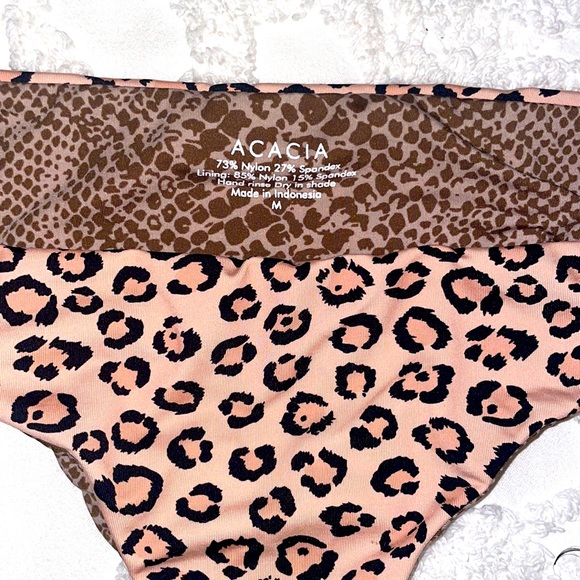 ACACIA set in Wild 🐾 - Picture 4 of 4